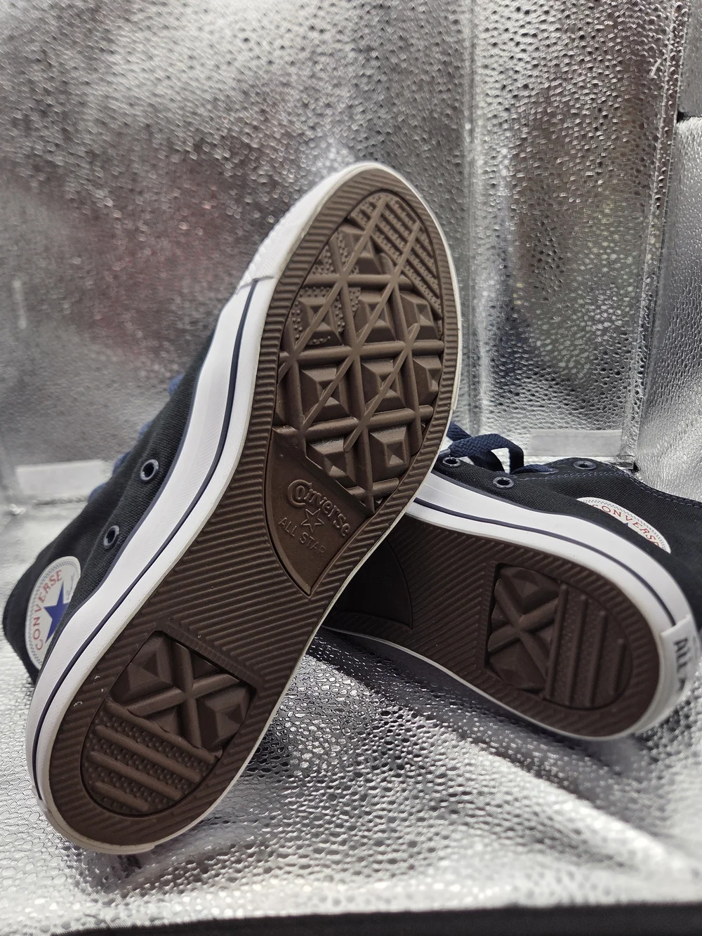 Men's High-Top Athletic Sneakers in Navy and White